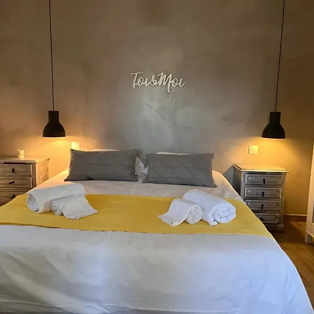 House With Garden In Bombarral - 100 M², Shared Pool * בומברל