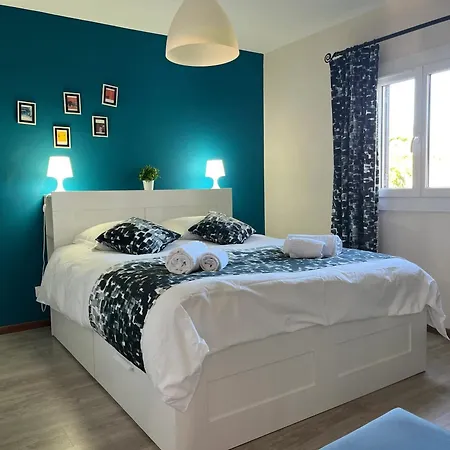 House With Garden In Bombarral - 100 M², Shared Pool * Bombarral